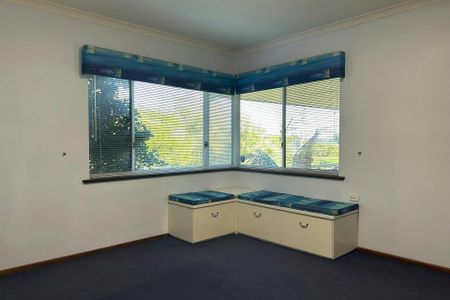 ESTUARY VIEWS - Photo 4