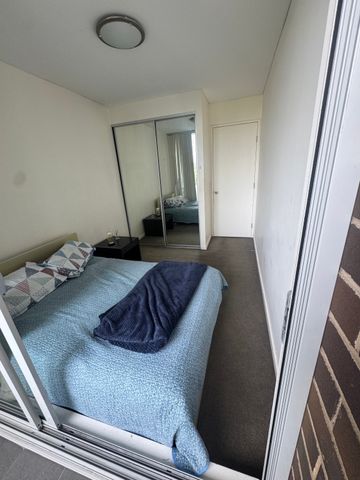 Strathfield - Photo 3