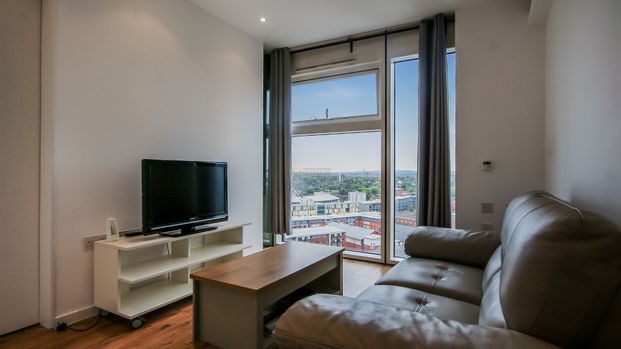 Apartment 1925 - Photo 1