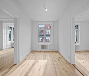 Charmante 4.5-ZWG frisch saniert & bezugsbereit - Foto 5