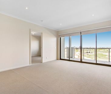 18 Verde Lane, Keysborough VIC 3173 - Townhouse For Rent | Domain - Photo 2