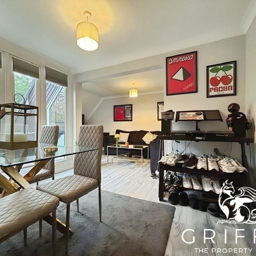 Woodstock Crescent, Laindon, Basildon, SS15 - Photo 1