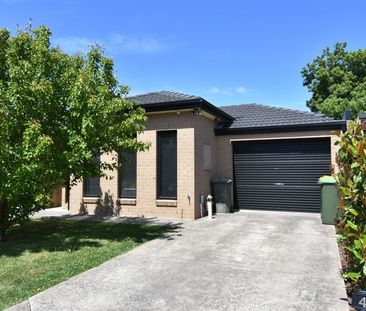 48 Lake Street, Wendouree - Photo 4