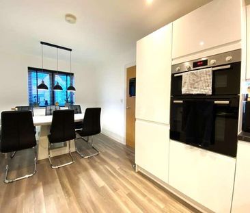 Wheatfield Drive, Witney, Oxfordshire, OX29 - Photo 3