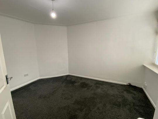 2 bedroom house to rent - Photo 1
