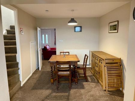 1 bedroom House To Let - Photo 2