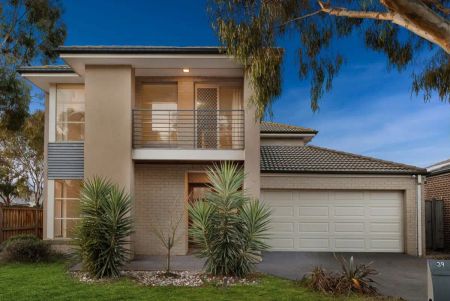 “Your Perfect Family Haven Awaits in Prime Point Cook Location” - Photo 3