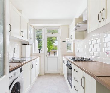 Church Drive, NW9, Middlesex - Photo 1