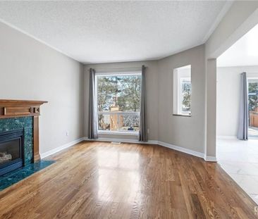 For Lease - 9 ARMAGH Way, Barrhaven, Ontario - Photo 2