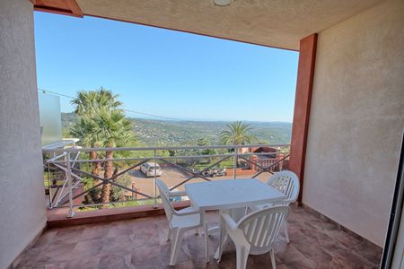 Appartement Grasse 1 pièce(s) avec terrasse et 2 places de parking privées - Photo 3