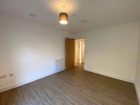 Schooner Drive, Cardiff, CF10 - Photo 4