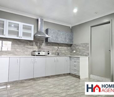 Modern Granny Flat Living in a Quiet Cul-de-Sac - Photo 3