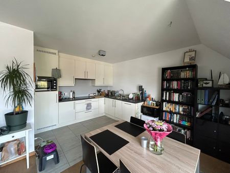 Appartement - Te huur - Photo 2