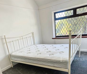 3 bedroom house to rent Broadmoor Avenue, B67 - Photo 2