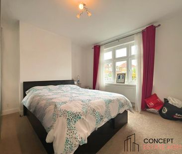 3 bedroom terraced house to rent - Photo 3