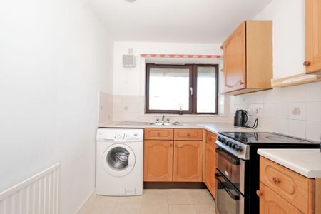 Morrison Drive, Garthdee, Aberdeen, AB10 7HB - Photo 2