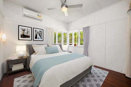 CHARMING EAST BRISBANE GEM JUST MINUTES FROM THE CBD - Photo 4