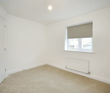 Kingfisher Drive, Northampton - Photo 5