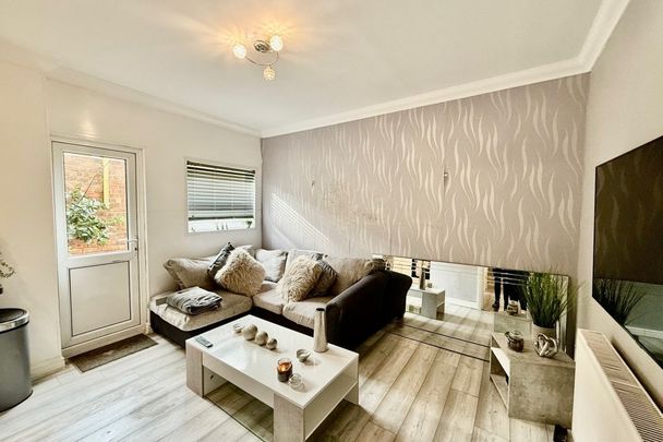 Alhambra Road - Photo 1