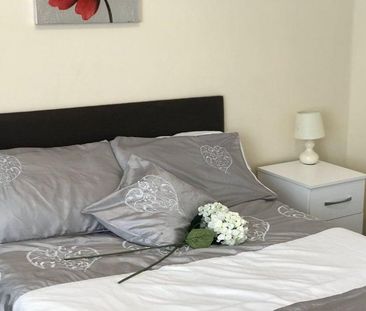 1 bedroom in a house share to rent - Photo 6