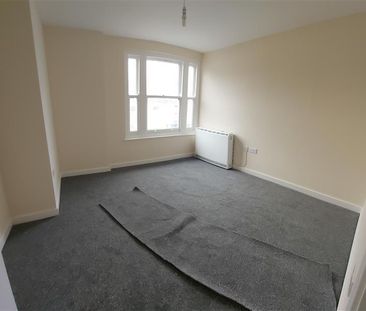 St. Teilo Street, Pontarddulais, SWANSEA - Photo 3