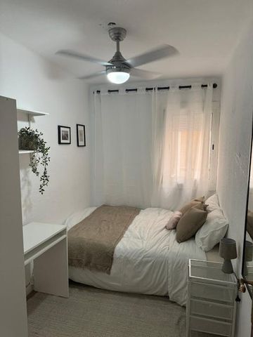 Carrer de Juan Castelló, Valencia, Valencian Community 46009 - Photo 2