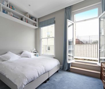 Redcliffe Square, Chelsea, SW10 - Photo 3
