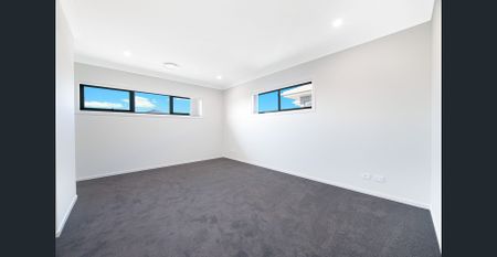 Near New Modern Family Home in The Gables - Photo 3