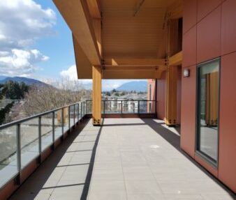 Corner Unit Condo in Chilliwack! - Photo 5
