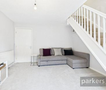 2 bedroom terraced house to rent - Photo 2