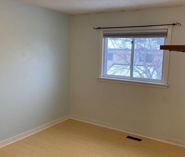 For Lease - 146 Fanshawe Drive, Brampton, Ontario - Photo 1