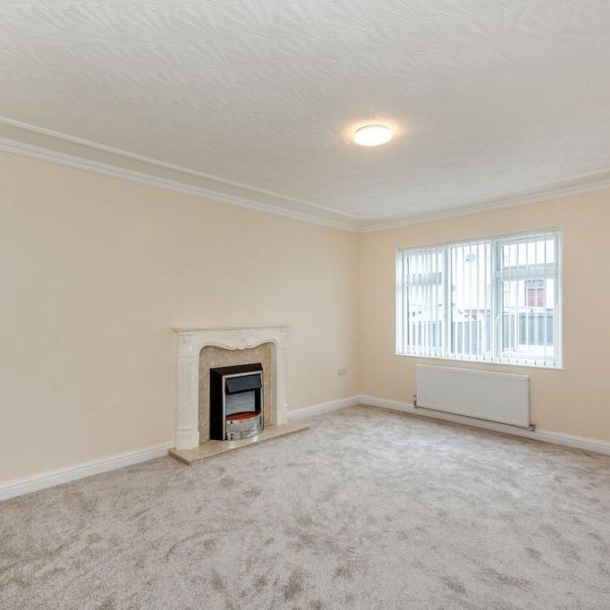 3 bedroom semi-detached house to rent - Photo 1