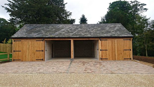 3 bedroom barn conversion to rent - Photo 1