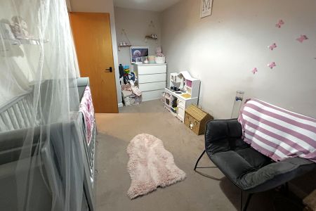 Princess Marys Road , Addlestone , Surrey, KT15 - Photo 4