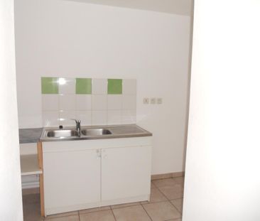 Location Appartement 3 pièces 86m² ST OMER 62500 - Photo 1