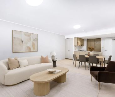 Spacious one bedroom ground floor garden apartment - Photo 5