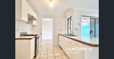 Comfortable Family Living in a Convenient Location - Photo 5