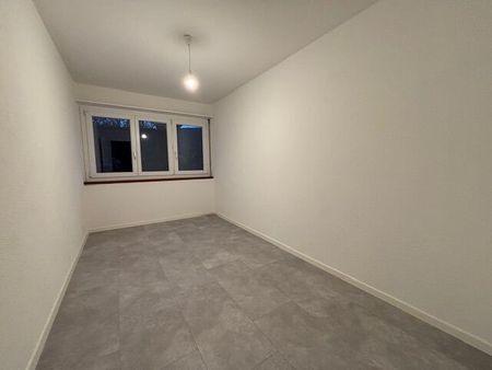 23 JUNE 2 AND 6, Apartment 4.5 rooms - Photo 5