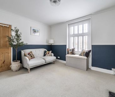 3 bedroom terraced house to rent - Photo 3