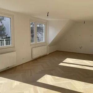 PENTHOUSE LIVING - OHNE LIFT - ATEMBERAUBENDER WIENBLICK - DREI RIESEN TERRASSEN! - Photo 3