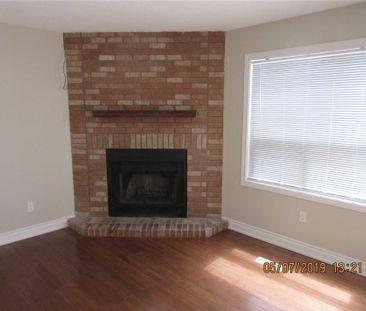 For Lease - 74 Hudson Drive, Brampton, Ontario - Photo 2