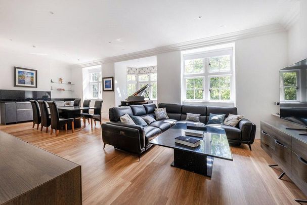 3 bedroom apartment to rent - Photo 1