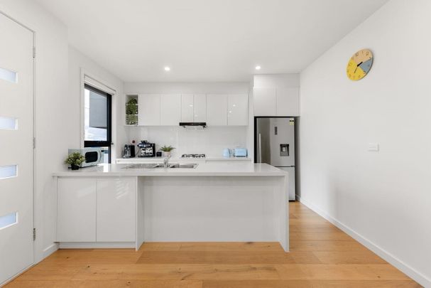 5/6 Heatherdale Road, Mitcham - Photo 1