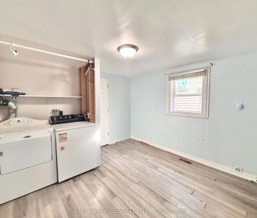 25 Niagara Street - Photo 1