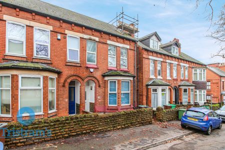 5 bed Mid Terraced House for Rent - Photo 5