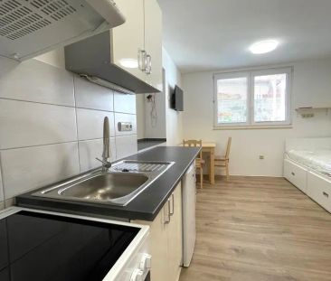 Pronájem bytu 1+kk v Uherském Brodě - Komenského - Fotografie 4