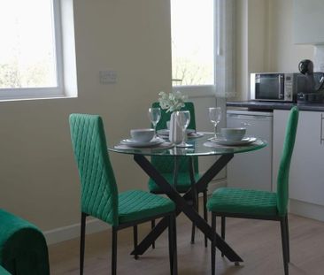 1 bedroom flat to rent - Photo 4