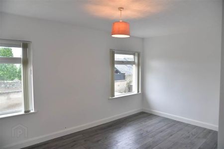 5 Guide Street, Broughshane, BT42 4JU - Photo 3