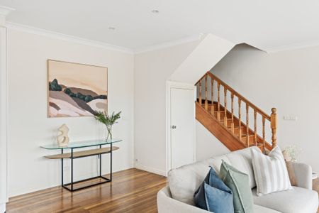 Spacious, Effortless Inner-City Living - Photo 4