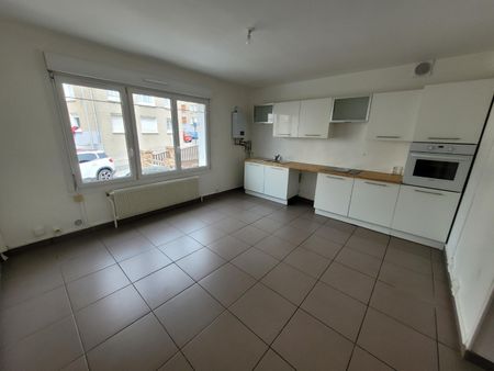 Location Appartement 3 pièces 45m² BOULOGNE SUR MER 62200 - Photo 5